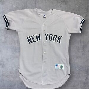 VINTAGE New York YANKEES RUSSELL Jersey Men 44 Diamond Collection Mantle #7‎